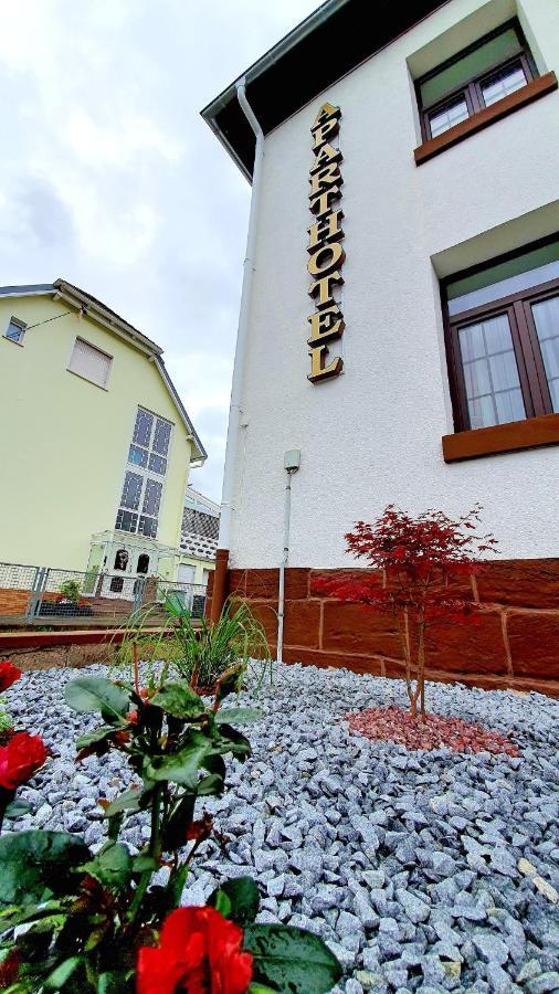 Zur Krone Aparthotel Widdershausen Exterior photo